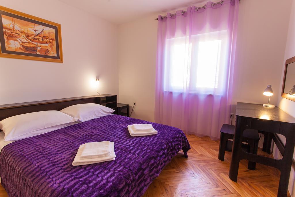 Apartman Petra Крес Екстериор снимка
